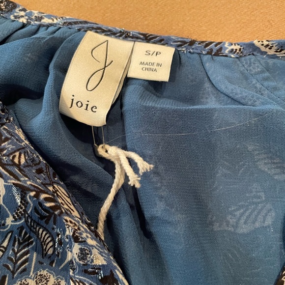 Joie Short Sleeve Shimmer Top - size Small - NWT - Picture 5 of 9